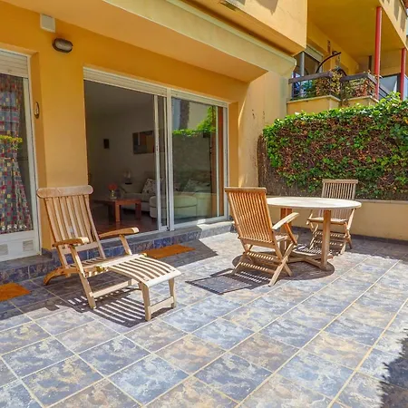 Megan By Hello Homes Sitges